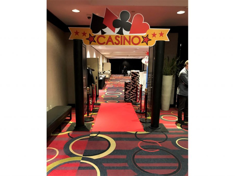 Deluxe Casino Decor Package photo 7
