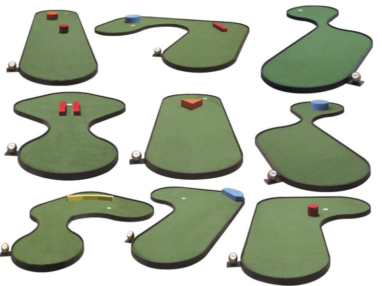 Portable Mini Golf Course (18 Holes)
