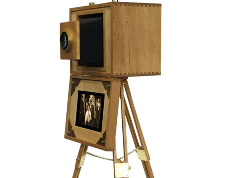 Vintage Photo Booth photo 3