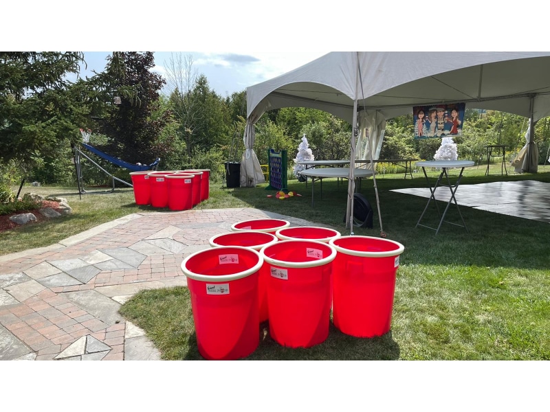 Giant Beer Pong photo 7