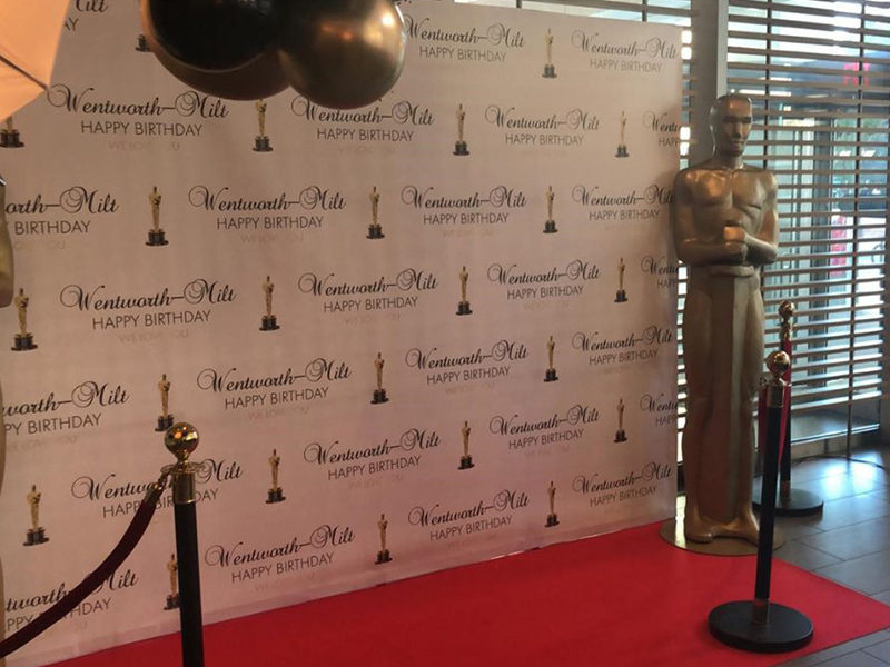 Giant Awards Statue and red carpet rental.