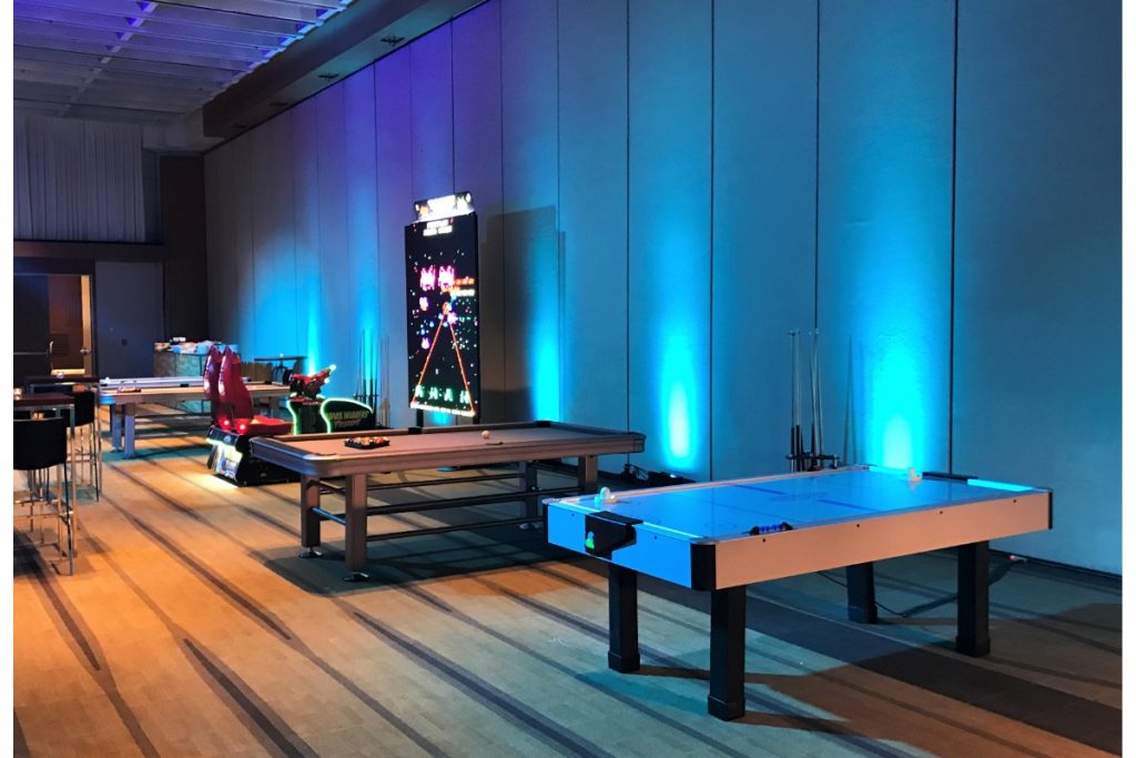 Air Hockey Table