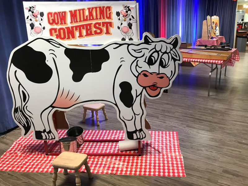 Cow Milking Contest ready for midway event in Toronto.