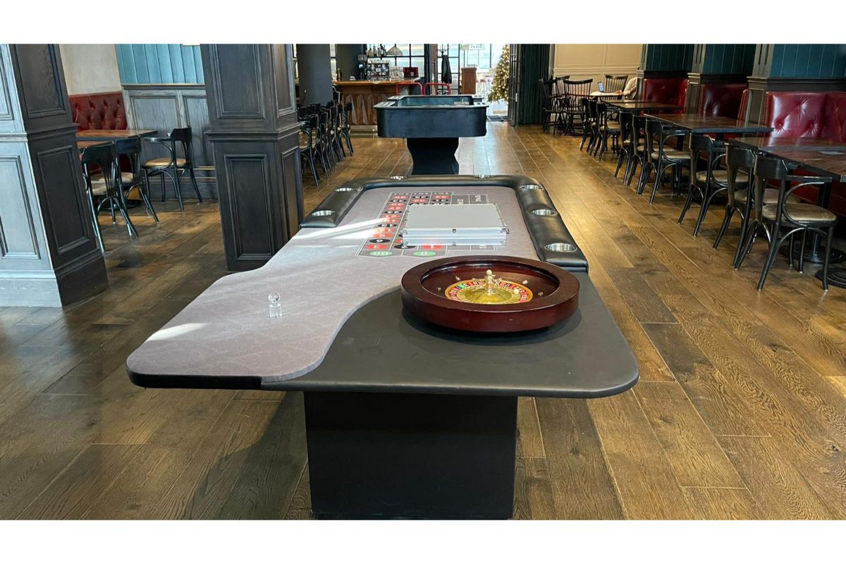 Premium Roulette Table