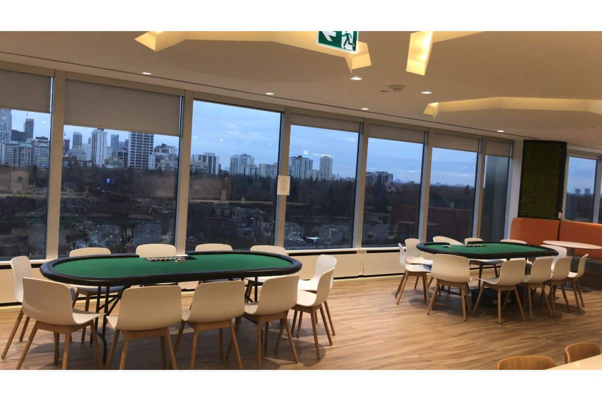Poker Table photo 15
