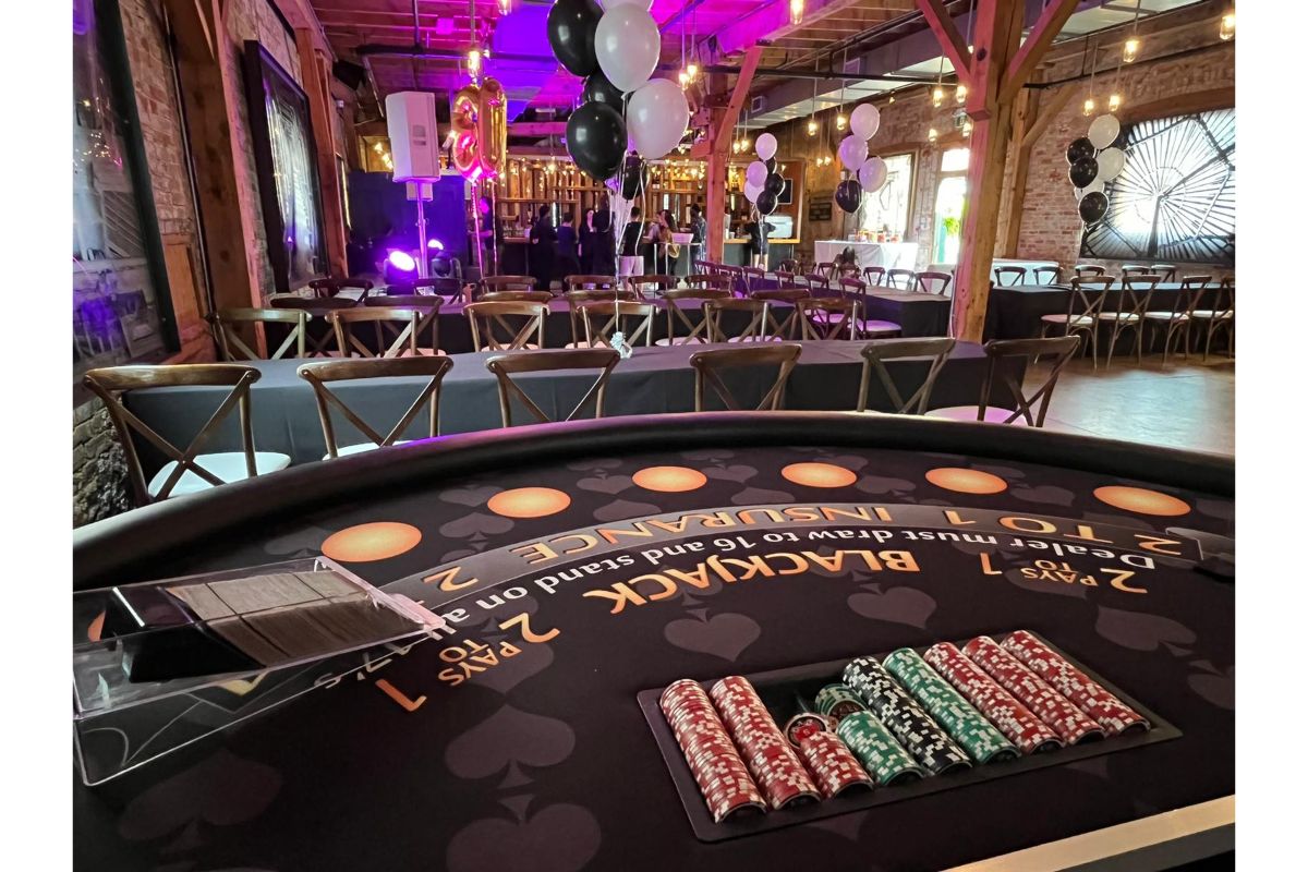 Blackjack Table photo 13
