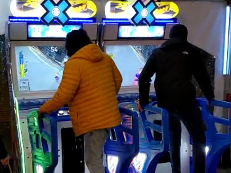 X Games Snowboarder Arcade