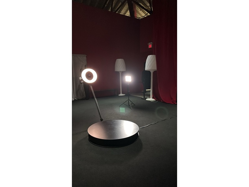360 Spin Photo Booth photo 8