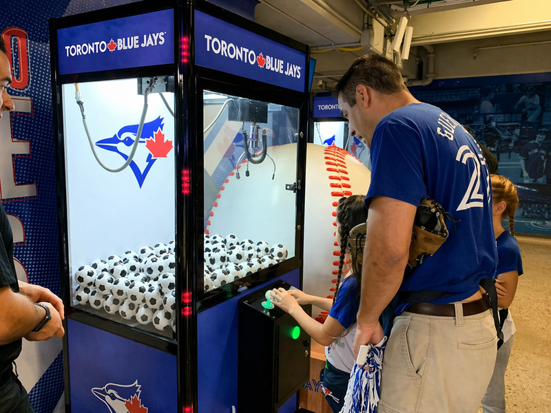 Soccer Arcade Crane Game photo 2