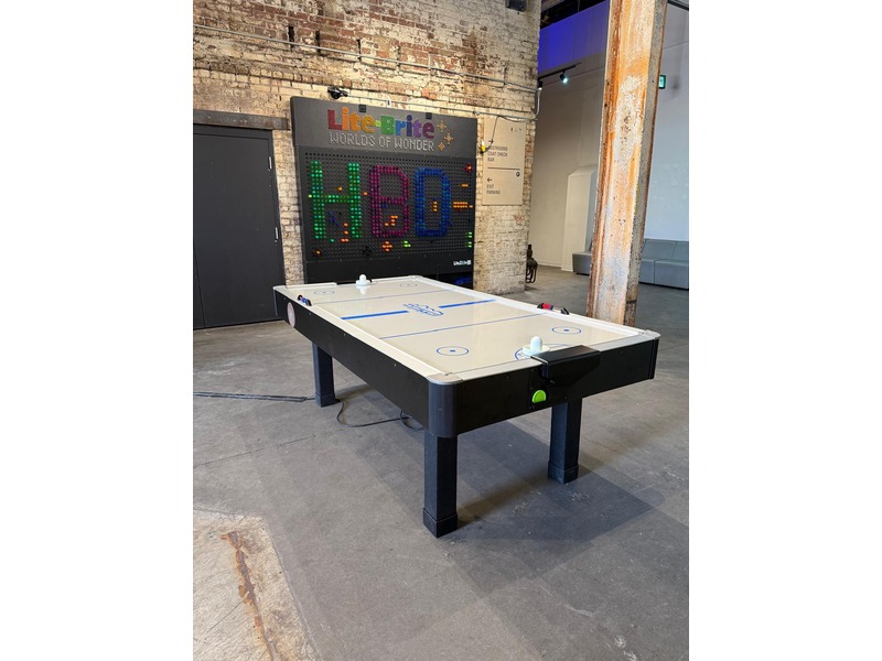Air Hockey Table