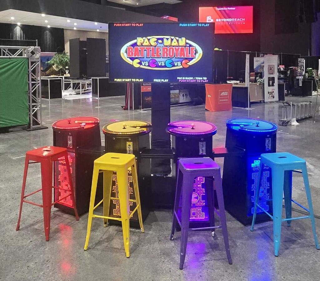 Teen birthday celebration with interactive games and lighting