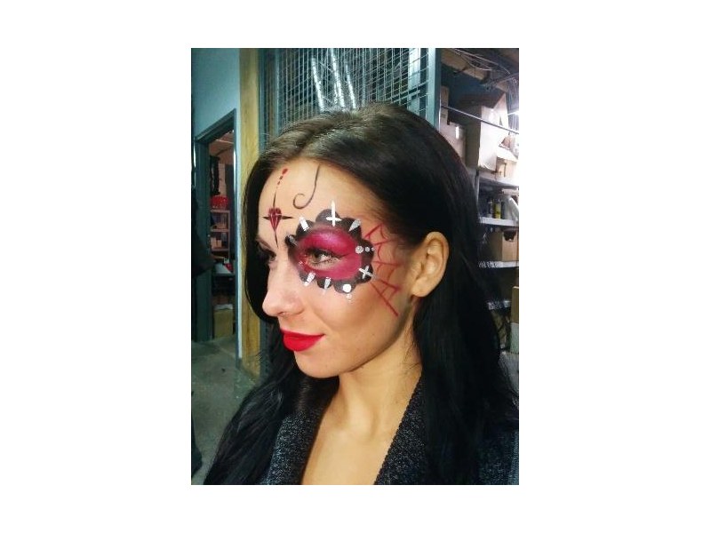 Theatrical & Halloween Makeup Artist