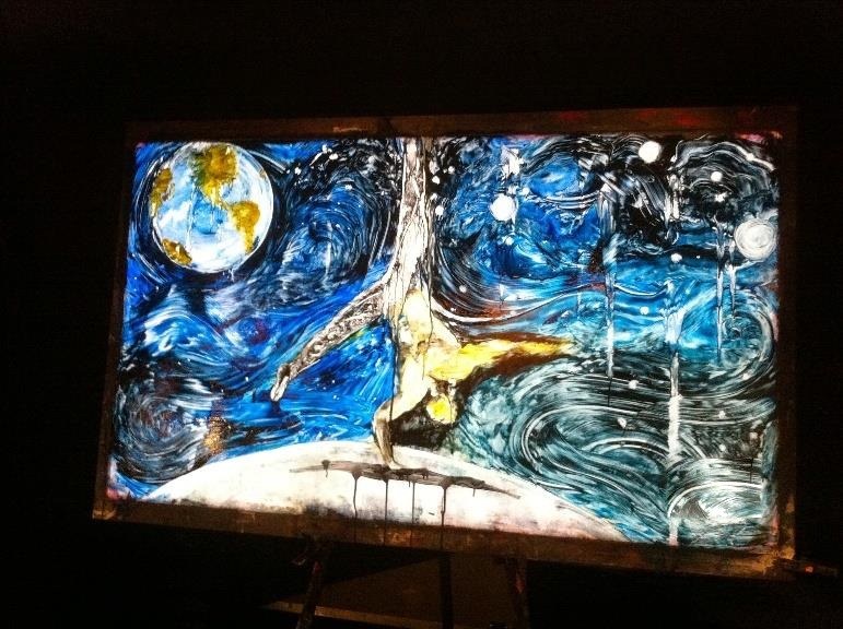Live Painting on an Illuminated Canvas photo 2